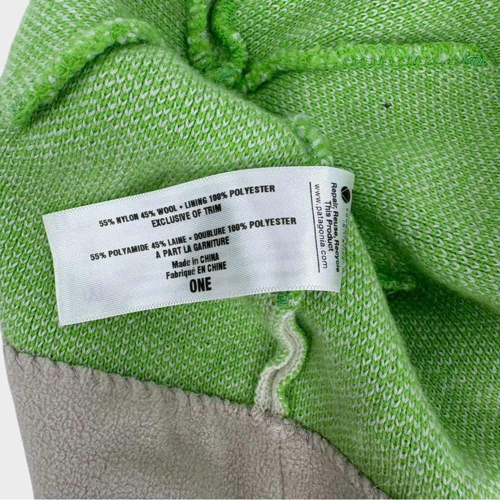 Patagonia Powder Town Beanie in Green Women’s OS - Picture 7 of 7